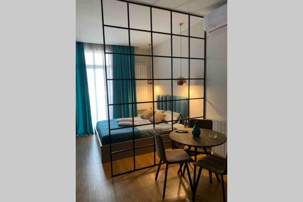 Geverse Apartment Batumi Bagian luar foto