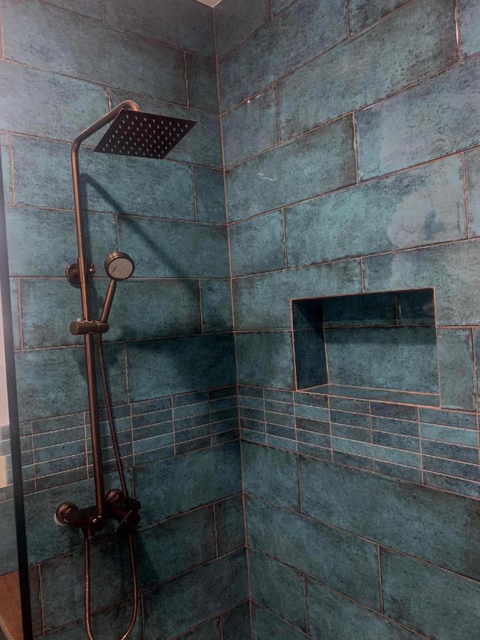 Geverse Apartment Batumi Bagian luar foto